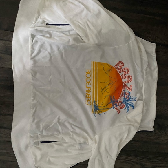 Vintage Guess hoodie. Good condition. Fits small - Picture 2 of 3